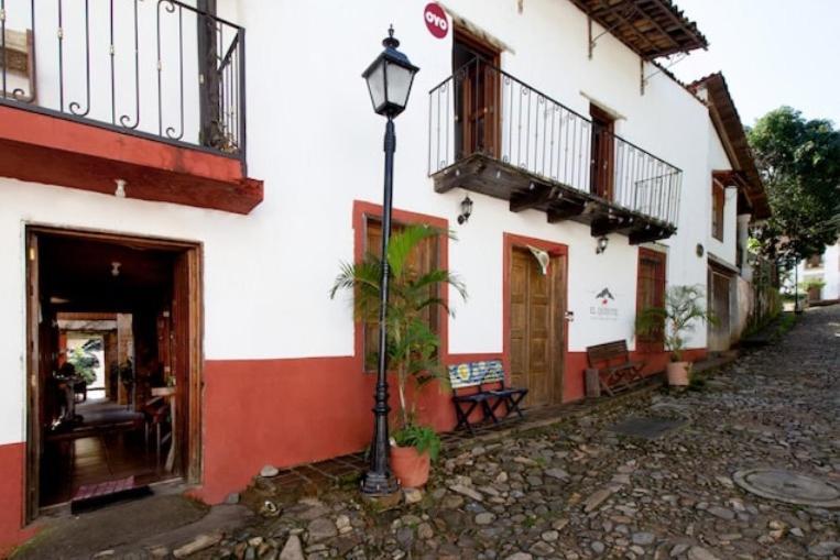 Hotel De Cervantes San Sebastián del Oeste Exteriör bild
