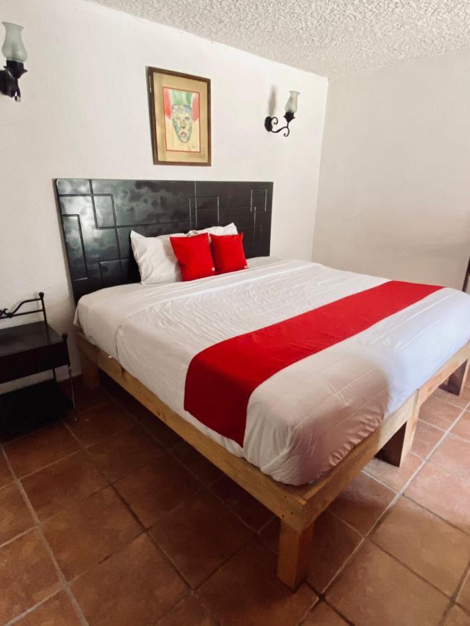 Hotel De Cervantes San Sebastián del Oeste Exteriör bild